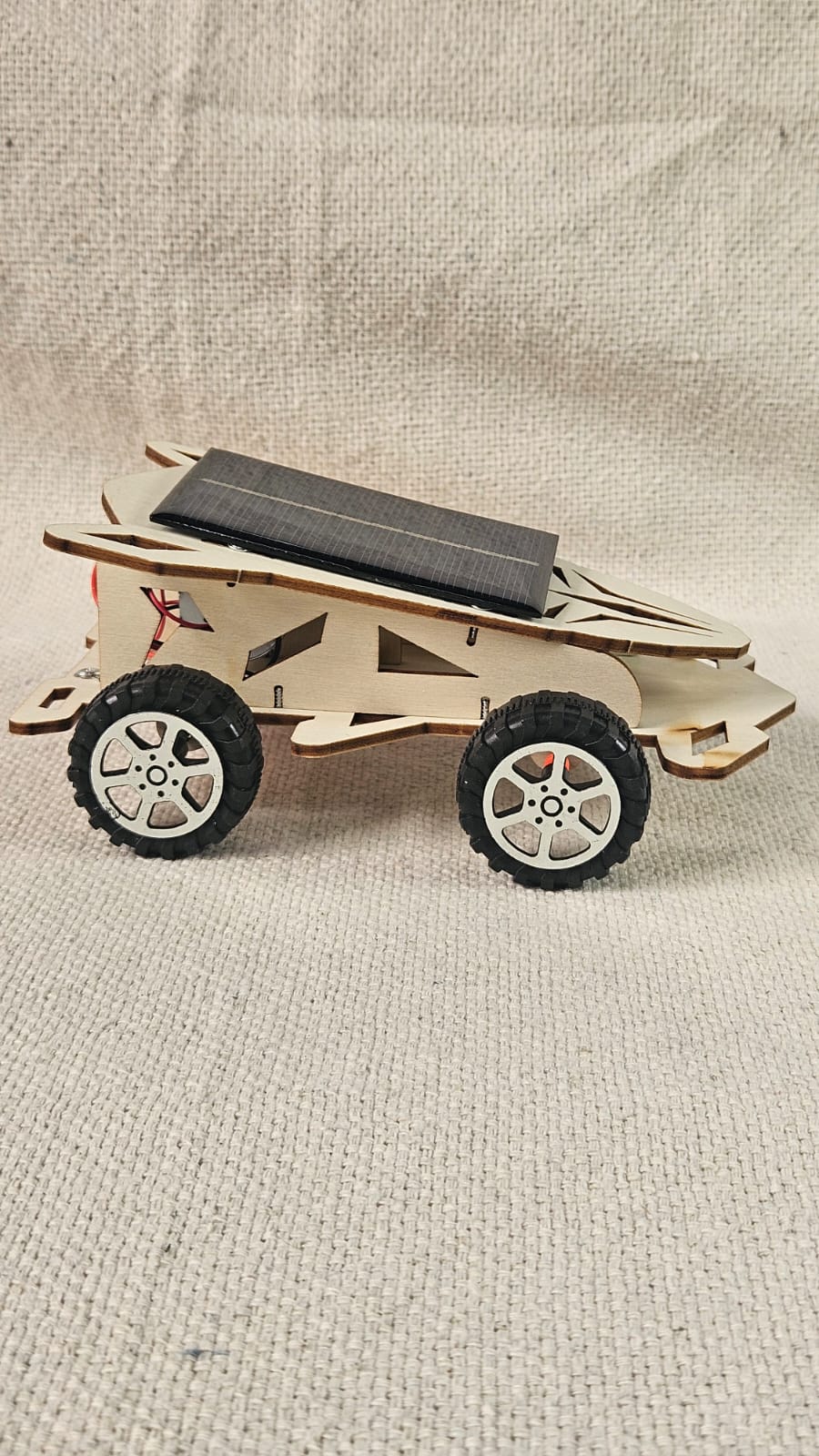 Auto Solar STEAM | Construcción con Energía Solar
