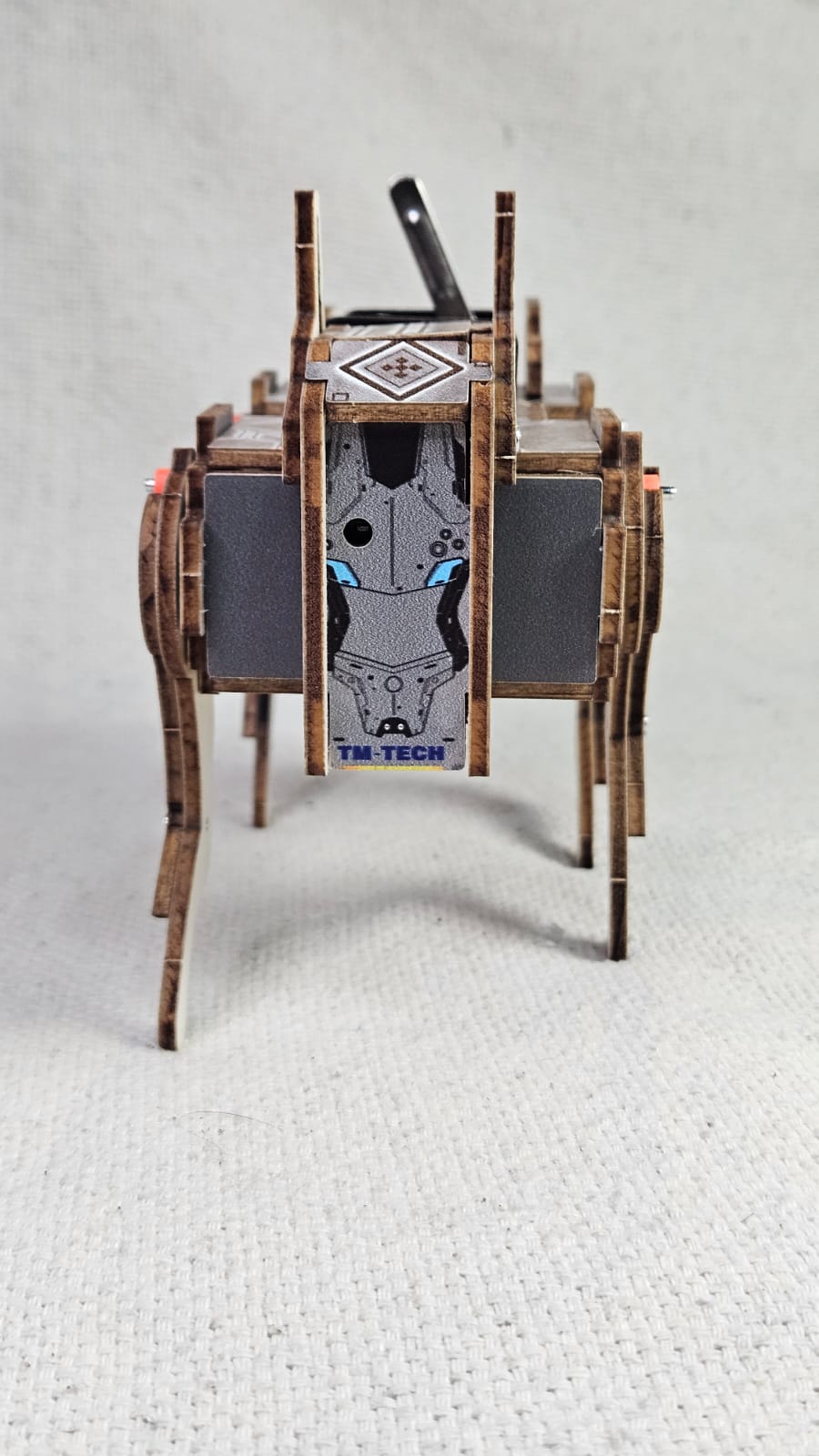 Perro mecánico con control de voz VIUXS 🐕